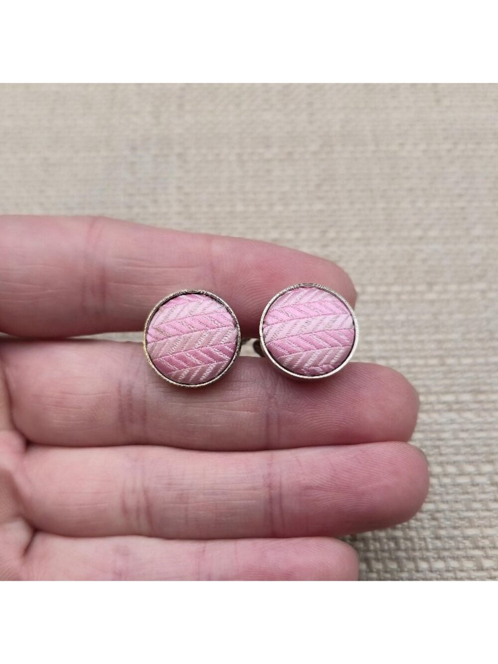 Vintage Round Pink Herringbone Textured Silk Fabric Insert Cufflinks A8934